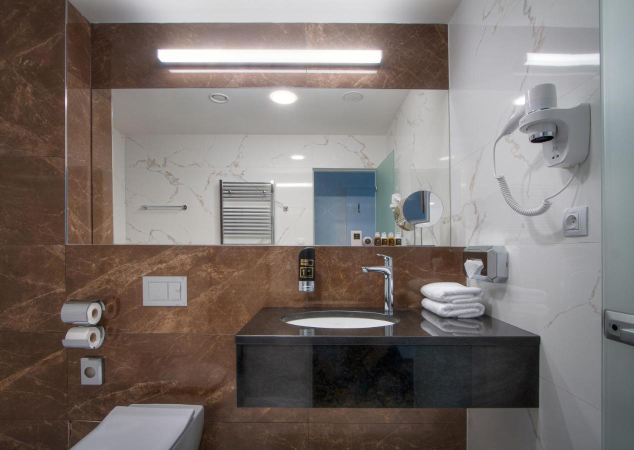Hotel Essence Prag Dış mekan fotoğraf
