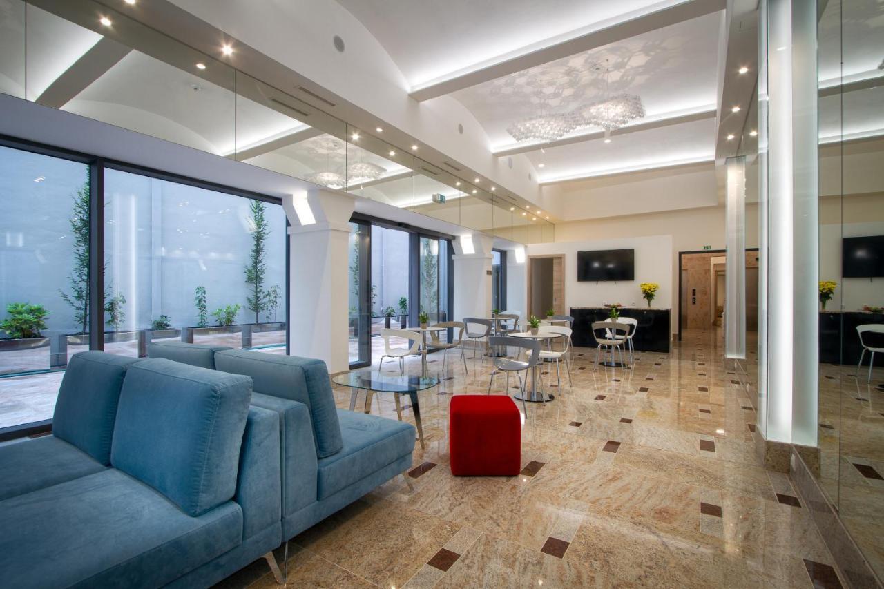 Hotel Essence Prag Dış mekan fotoğraf